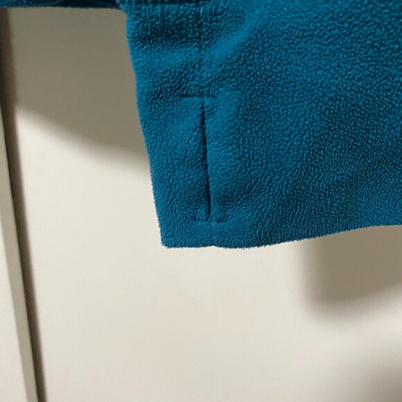 Tek Gear in Teal color, long sleeves, sweatshirt style w/front pouch, size XL - Picture 8 of 11